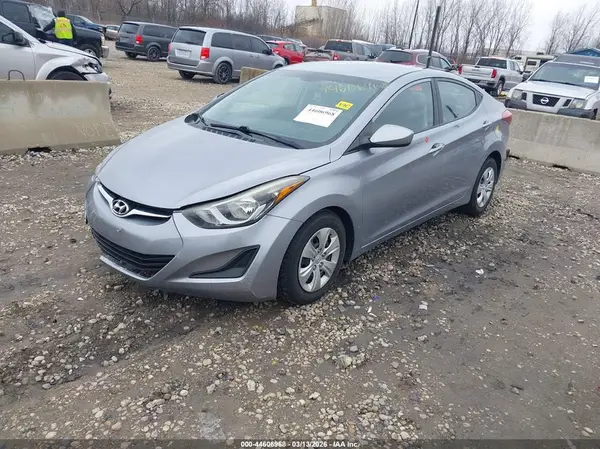 5NPDH4AE8GH754840 2016 HYUNDAI ELANTRA - Image 2