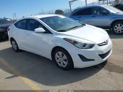 5NPDH4AE8GH755986 2016 HYUNDAI ELANTRA