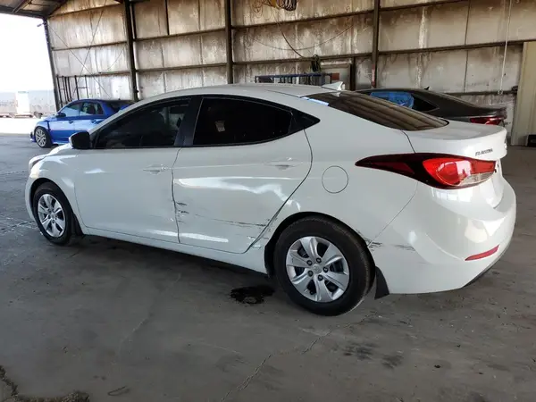 5NPDH4AE8GH760704 2016 HYUNDAI ELANTRA - Image 2