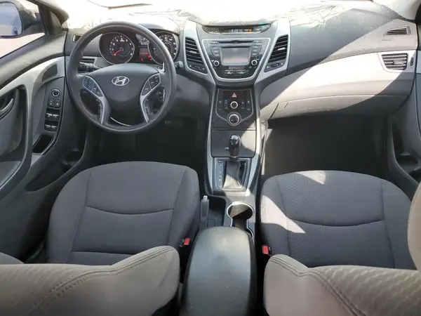 5NPDH4AE8GH761044 2016 HYUNDAI ELANTRA - Image 8