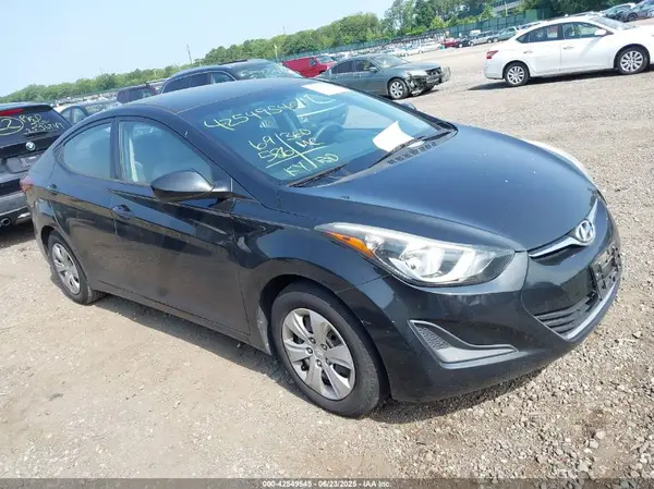 5NPDH4AE8GH762081 2016 HYUNDAI ELANTRA - Image 1