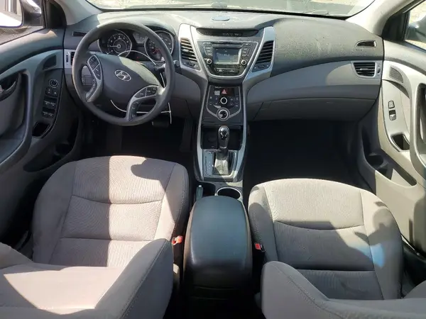 5NPDH4AE8GH765241 2016 HYUNDAI ELANTRA - Image 8