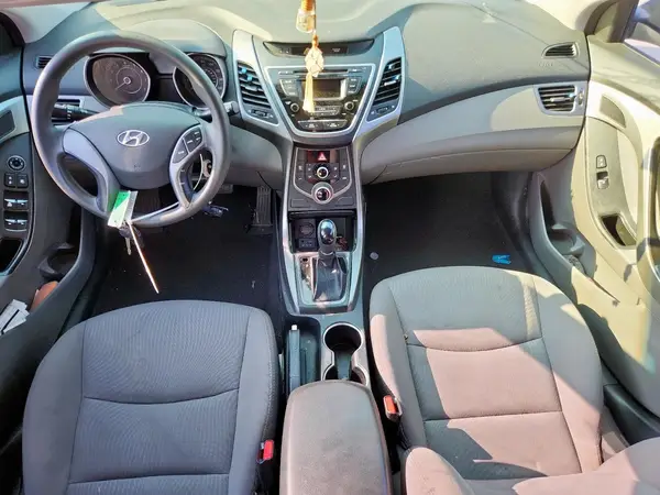 5NPDH4AE8GH766275 2016 HYUNDAI ELANTRA - Image 8