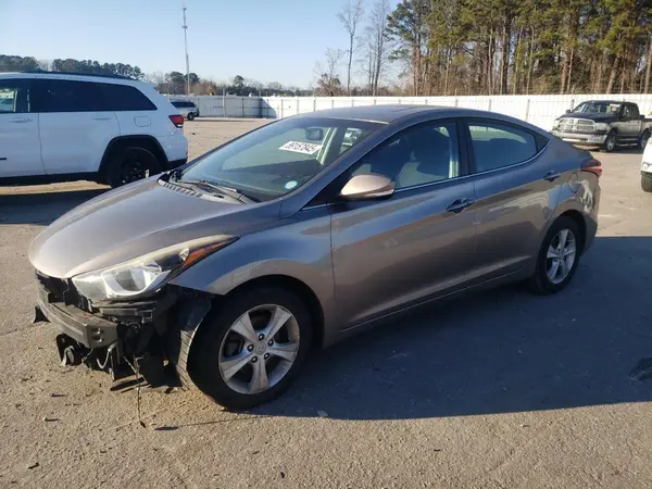 5NPDH4AE8GH766843 2016 HYUNDAI ELANTRA - Image 1