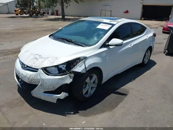 5NPDH4AE8GH767121 2016 HYUNDAI ELANTRA - Image 2