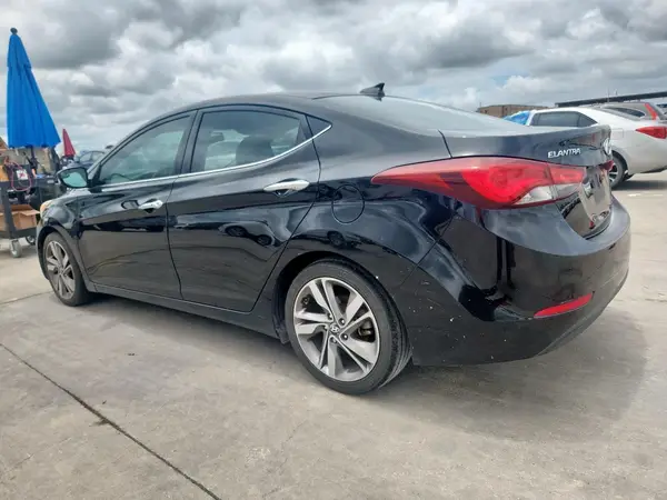 5NPDH4AE8GH768513 2016 HYUNDAI ELANTRA - Image 2