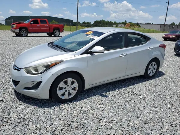 5NPDH4AE8GH769922 2016 HYUNDAI ELANTRA - Image 1
