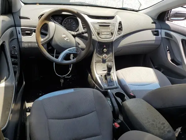 5NPDH4AE8GH769922 2016 HYUNDAI ELANTRA - Image 8