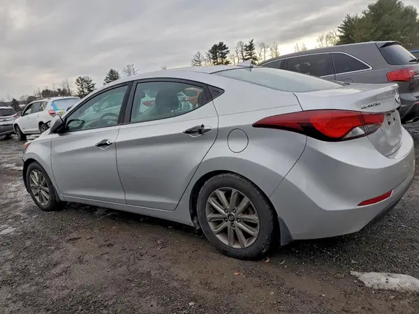 5NPDH4AE8GH771220 2016 HYUNDAI ELANTRA - Image 2