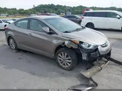5NPDH4AE8GH771928 2016 HYUNDAI ELANTRA