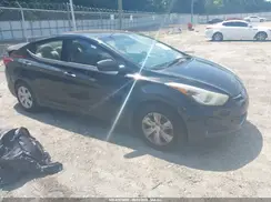 5NPDH4AE8GH774439 2016 HYUNDAI ELANTRA