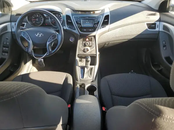 5NPDH4AE8GH774506 2016 HYUNDAI ELANTRA - Image 8