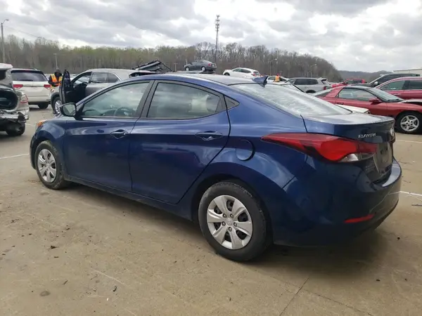 5NPDH4AE8GH774618 2016 HYUNDAI ELANTRA - Image 2