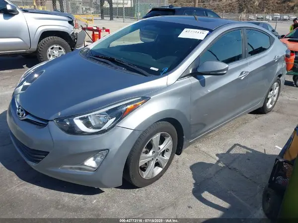 5NPDH4AE8GH774859 2016 HYUNDAI ELANTRA - Image 2