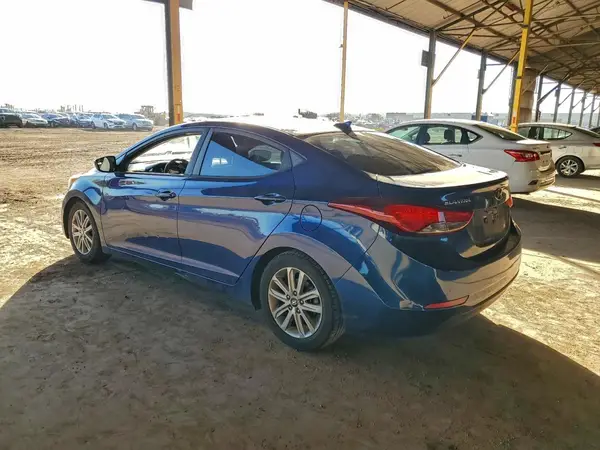 5NPDH4AE8GH775588 2016 HYUNDAI ELANTRA - Image 2