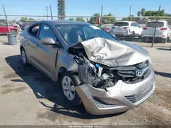 5NPDH4AE8GH776062 2016 HYUNDAI ELANTRA
