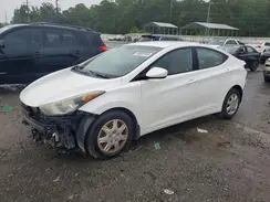 5NPDH4AE8GH776417 2016 HYUNDAI ELANTRA