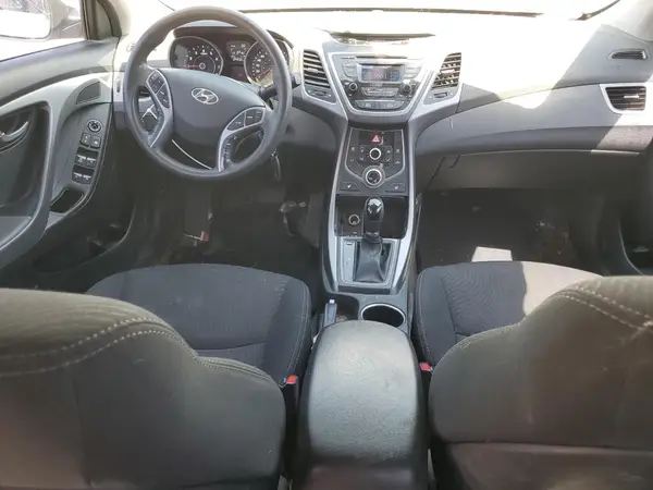 5NPDH4AE8GH778152 2016 HYUNDAI ELANTRA - Image 8