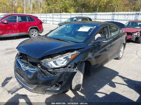 5NPDH4AE8GH778894 2016 HYUNDAI ELANTRA - Image 2