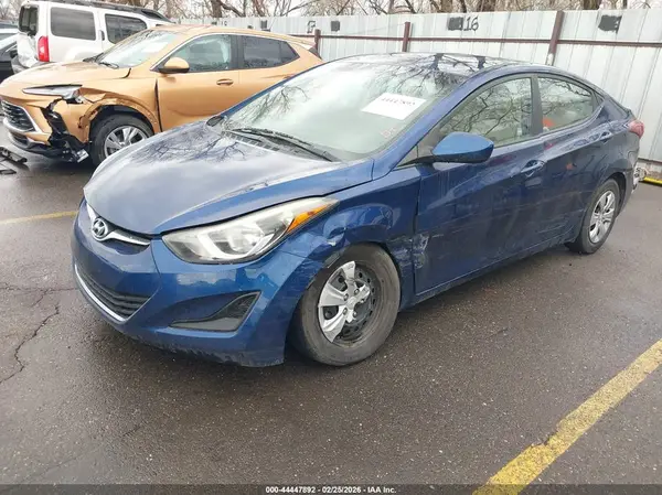 5NPDH4AE8GH780449 2016 HYUNDAI ELANTRA - Image 2