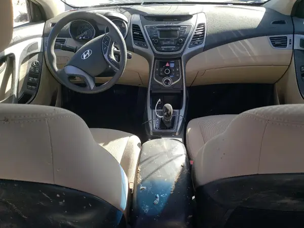 5NPDH4AE8GH782749 2016 HYUNDAI ELANTRA - Image 8
