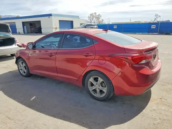 5NPDH4AE8GH783416 2016 HYUNDAI ELANTRA - Image 2