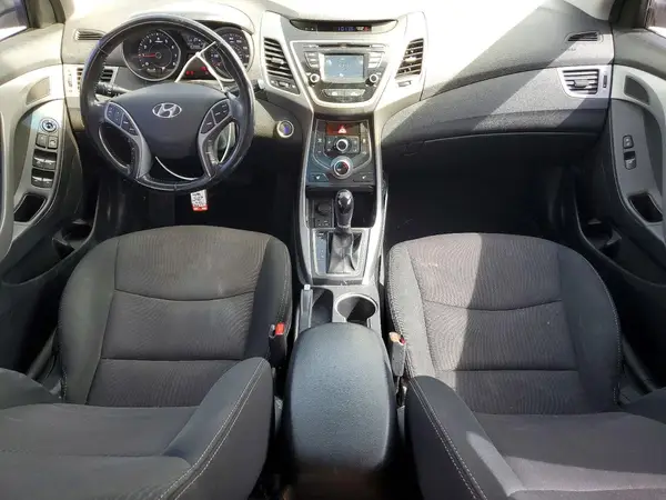 5NPDH4AE8GH783416 2016 HYUNDAI ELANTRA - Image 8