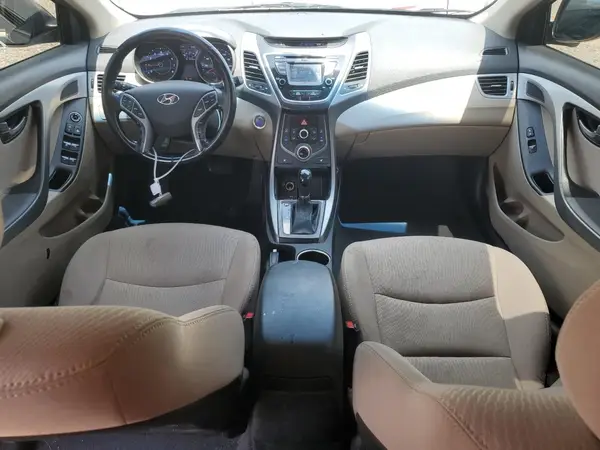 5NPDH4AE8GH784338 2016 HYUNDAI ELANTRA - Image 8