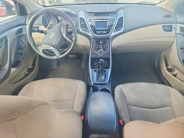 5NPDH4AE8GH785828 2016 HYUNDAI ELANTRA - Image 8