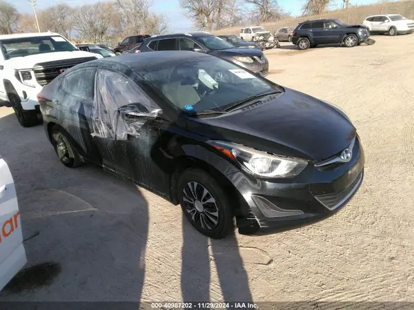 5NPDH4AE8GH788809 2016 HYUNDAI ELANTRA - Image 1