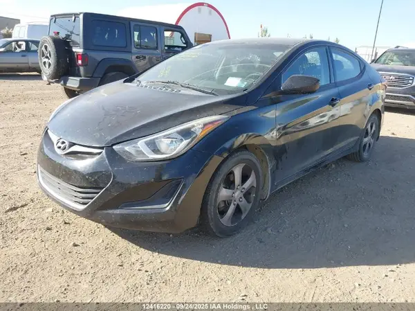 5NPDH4AE8GH792617 2016 HYUNDAI ELANTRA - Image 2