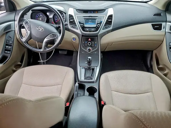 5NPDH4AE8GH792889 2016 HYUNDAI ELANTRA - Image 8