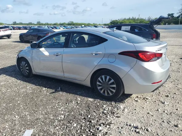 5NPDH4AE8GH793007 2016 HYUNDAI ELANTRA - Image 2