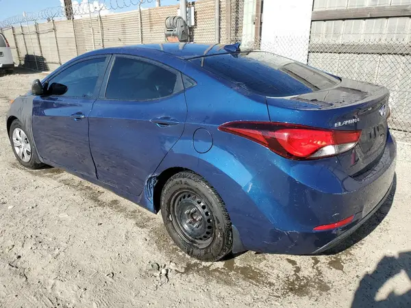 5NPDH4AE8GH793346 2016 HYUNDAI ELANTRA - Image 2