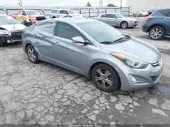 5NPDH4AE8GH794786 2016 HYUNDAI ELANTRA