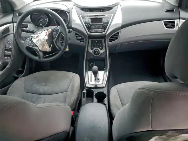 5NPDH4AE9DH298875 2018 HYUNDAI ELANTRA - Image 8