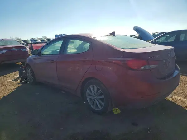 5NPDH4AE9GH652897 2016 HYUNDAI ELANTRA - Image 2