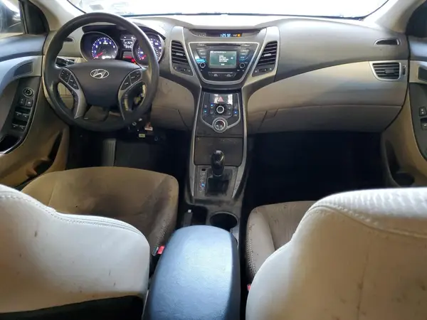 5NPDH4AE9GH654052 2016 HYUNDAI ELANTRA - Image 8