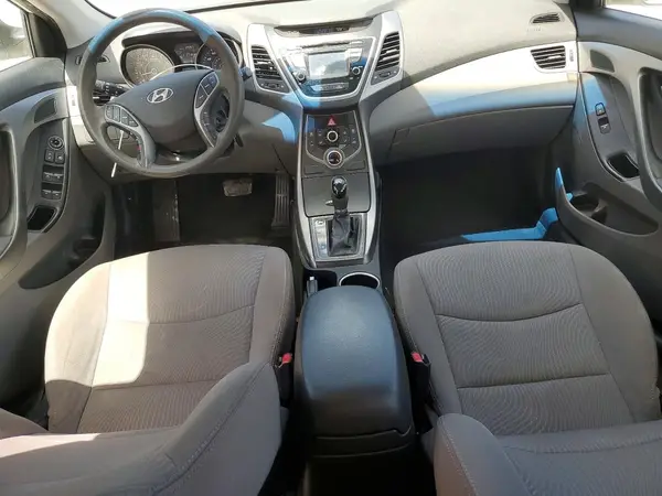 5NPDH4AE9GH655816 2016 HYUNDAI ELANTRA - Image 8
