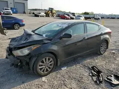 5NPDH4AE9GH656397 2016 HYUNDAI ELANTRA