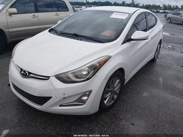 5NPDH4AE9GH660496 2016 HYUNDAI ELANTRA - Image 2
