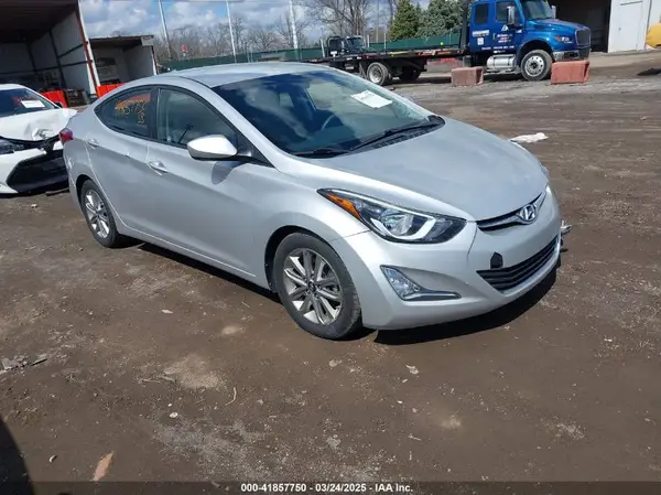 5NPDH4AE9GH660661 2016 HYUNDAI ELANTRA - Image 1