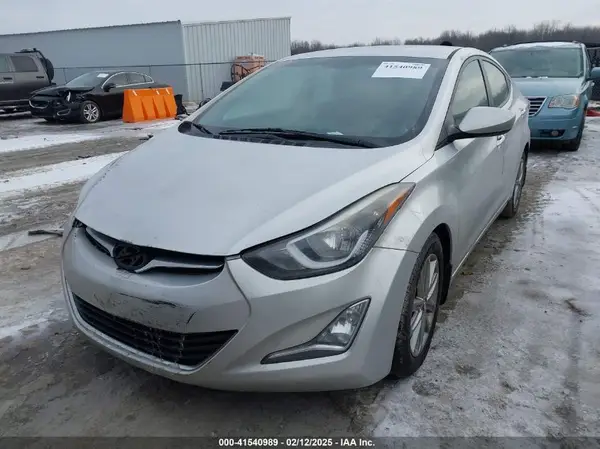 5NPDH4AE9GH662121 2016 HYUNDAI ELANTRA - Image 2