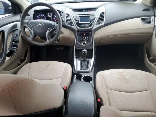 5NPDH4AE9GH662149 2016 HYUNDAI ELANTRA - Image 8
