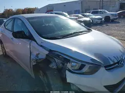 5NPDH4AE9GH663026 2016 HYUNDAI ELANTRA