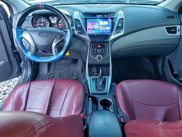 5NPDH4AE9GH663186 2016 HYUNDAI ELANTRA - Image 8