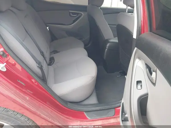 5NPDH4AE9GH665200 2016 HYUNDAI ELANTRA - Image 8