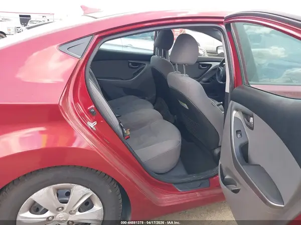5NPDH4AE9GH665665 2016 HYUNDAI ELANTRA - Image 8
