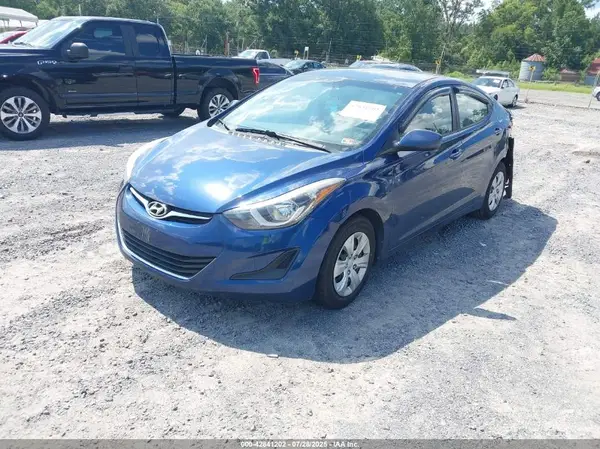 5NPDH4AE9GH666234 2016 HYUNDAI ELANTRA - Image 2