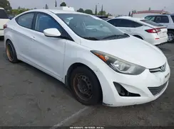 5NPDH4AE9GH666590 2016 HYUNDAI ELANTRA